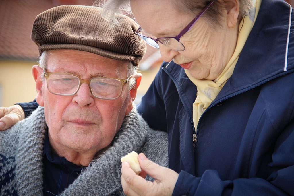 Symptômes d'Alzheimer chez les anciens